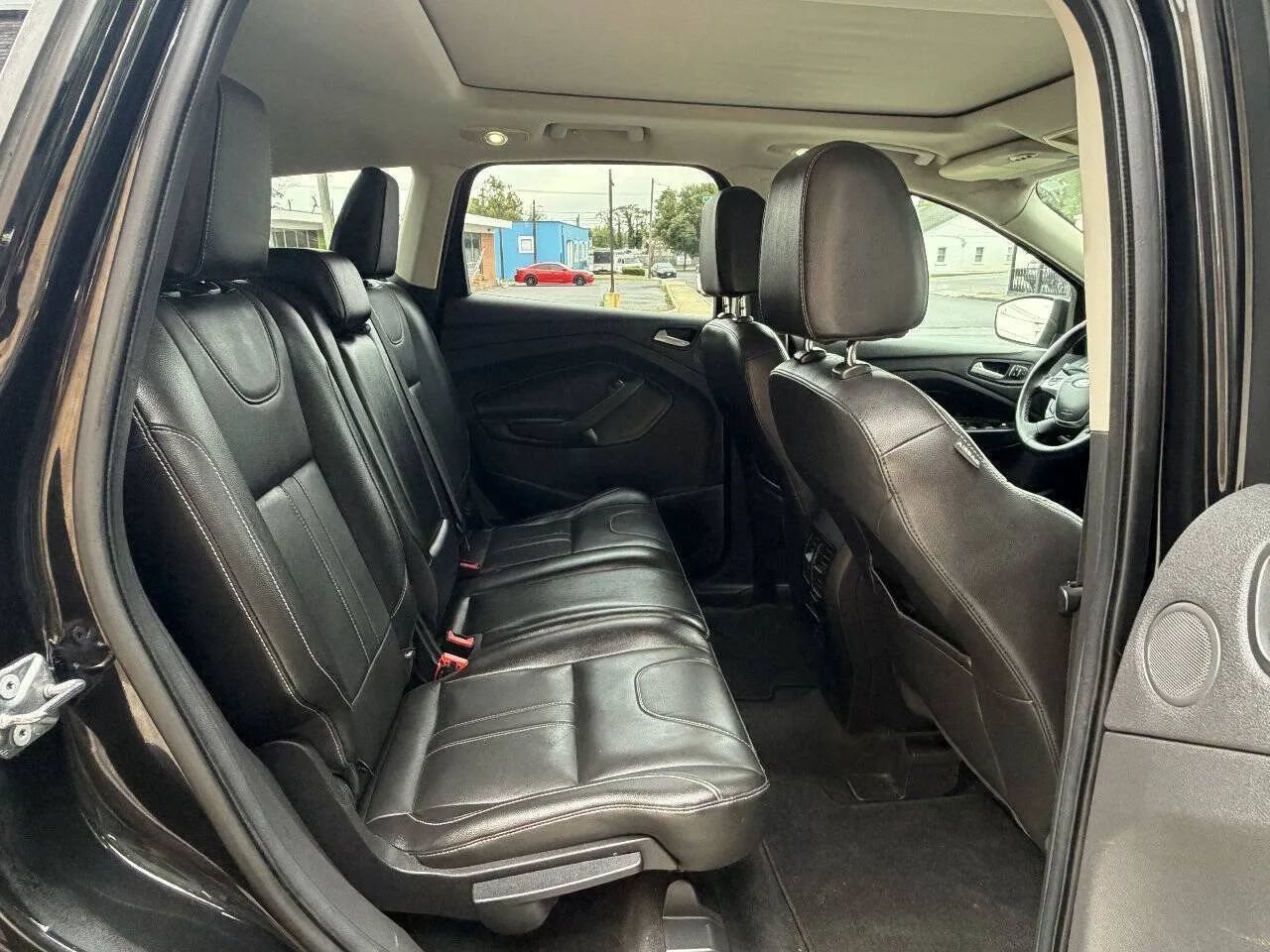 Used 2013 Ford Escape Titanium w/ Parking Technology Pkg AWD/4WD image 22