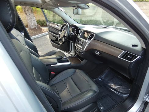 Used 2015 Mercedes-Benz ML 350 4MATIC image 26
