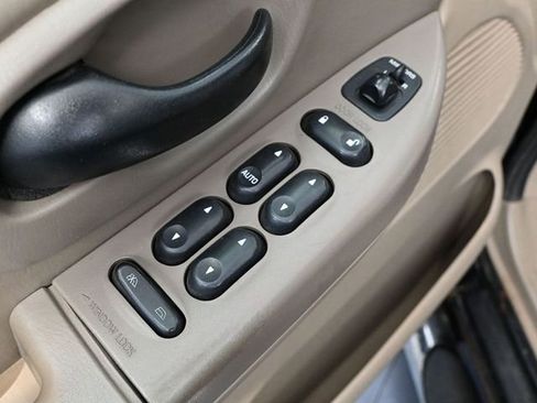 Used 2003 Ford F150 XLT image 20