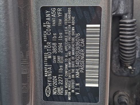 Certified 2025 Hyundai Elantra SEL FWD image 26