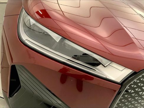 Certified 2022 BMW iX xDrive50 w/ Sport Package image 25