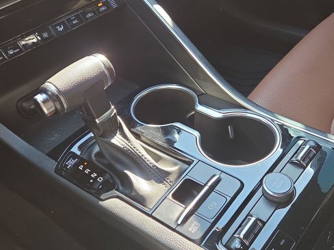 Used 2024 Kia K5 GT image 22