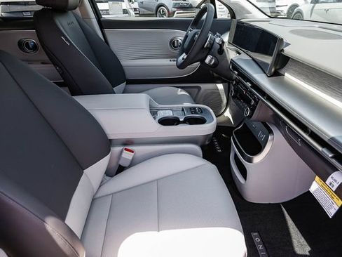 New 2026 Hyundai Ioniq 9 SEL AWD/4WD image 19