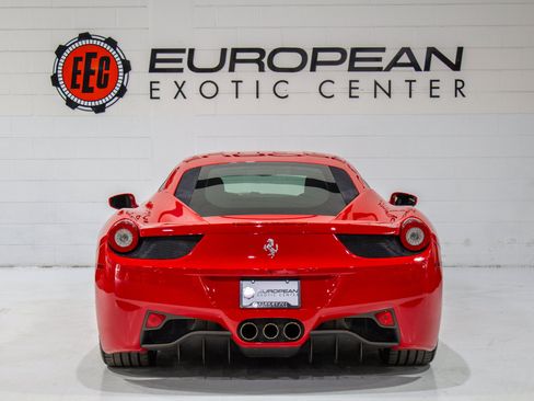 Used 2014 Ferrari 458 Italia Coupe RWD image 6