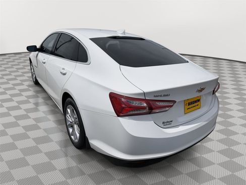 Used 2019 Chevrolet Malibu LT FWD image 3