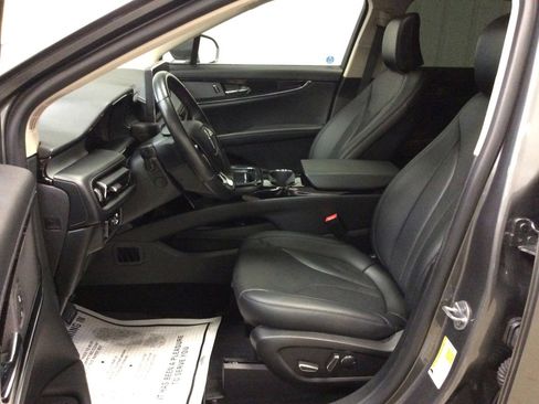 Used 2023 Lincoln Nautilus Reserve image 15