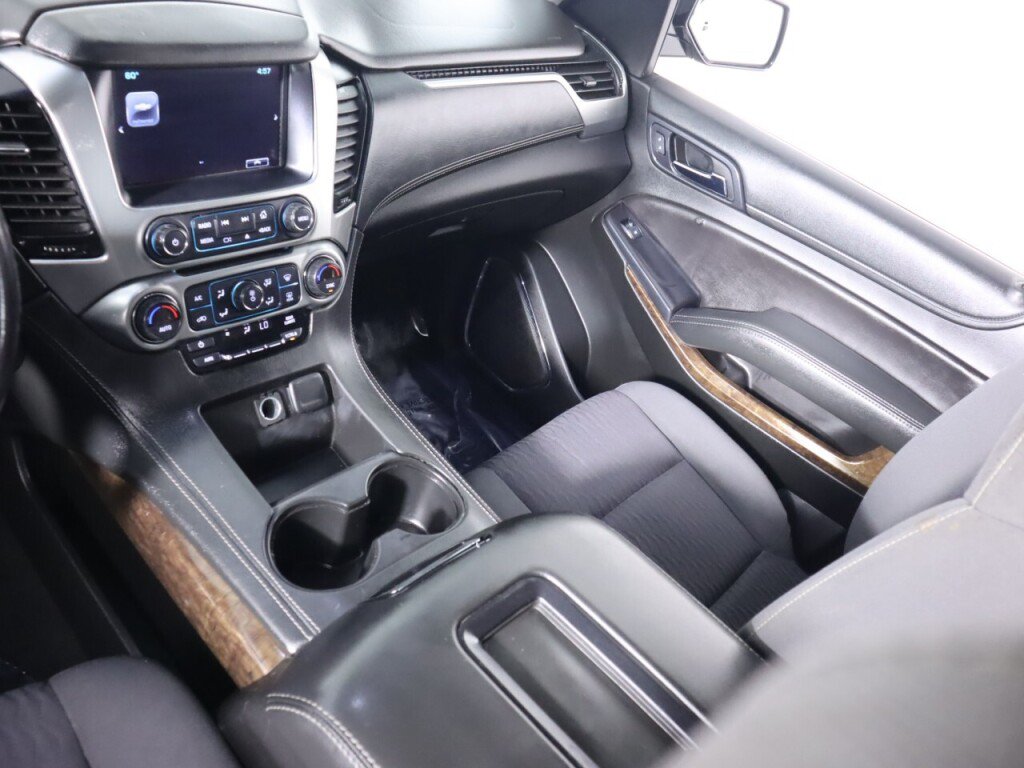 Used 2019 Chevrolet Suburban LS AWD/4WD image 28