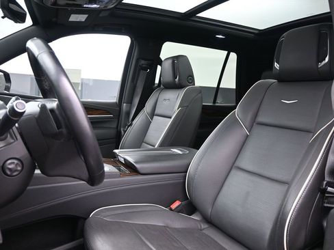 Used 2024 Cadillac Escalade Premium Luxury w/ LPO, Floor Liner Package image 12