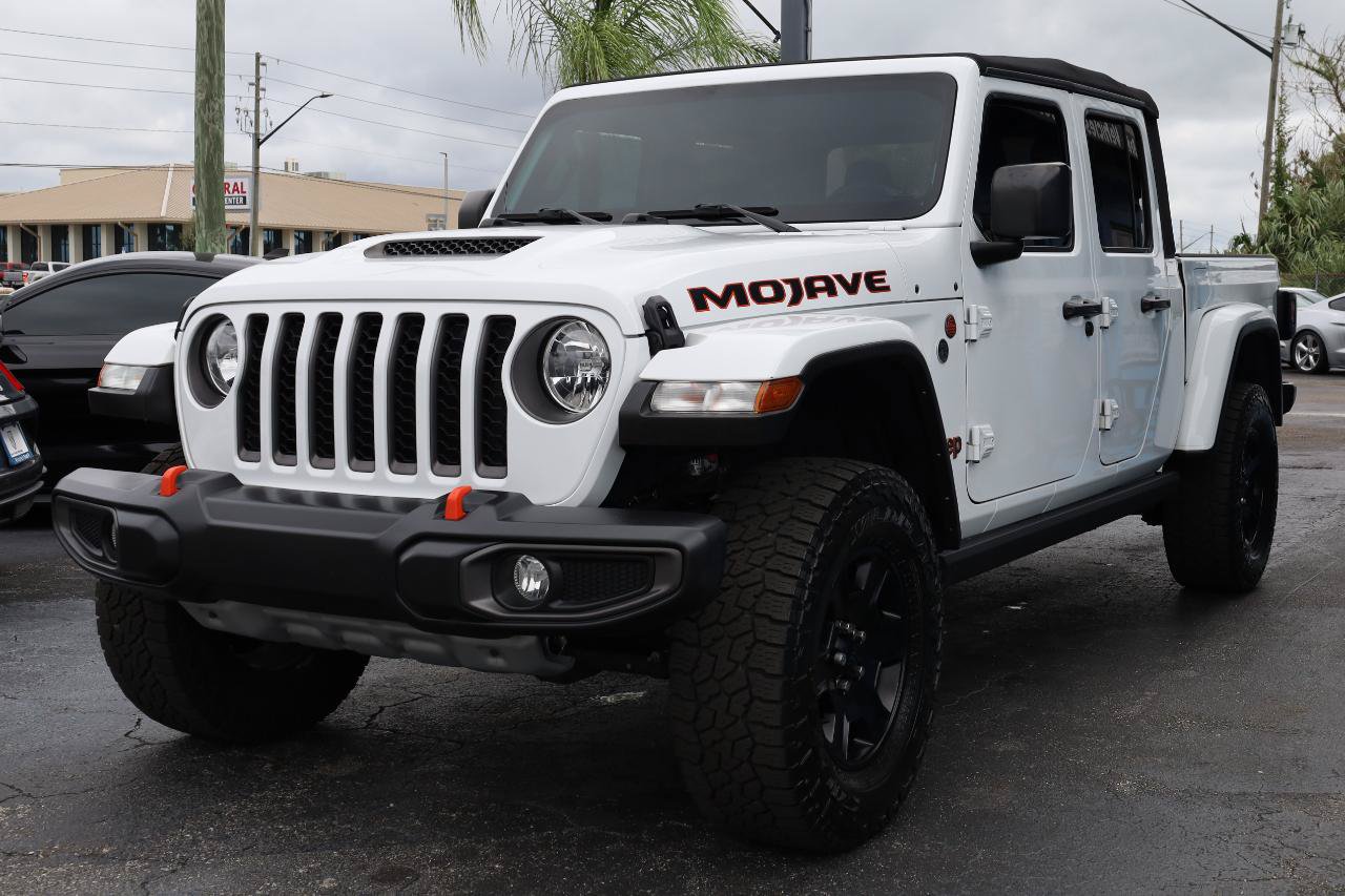 Used 2023 Jeep Gladiator Mojave w/ Trailer Tow Package AWD/4WD image 2