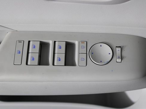 Certified 2026 Hyundai Kona SEL Sport image 22