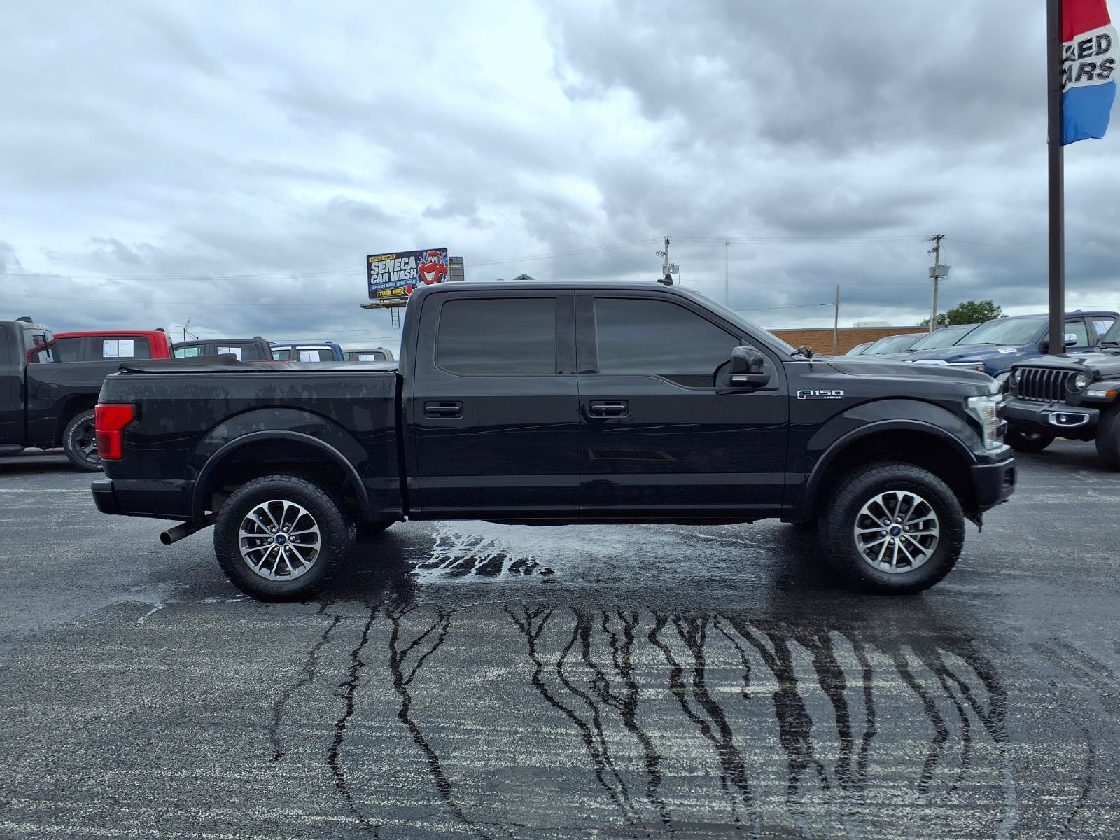 Used 2019 Ford F150 Lariat w/ Equipment Group 502A Luxury AWD/4WD image 4