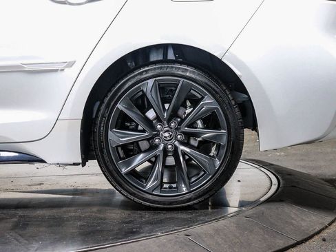 Certified 2024 Toyota Corolla SE w/ SE Package FWD image 11