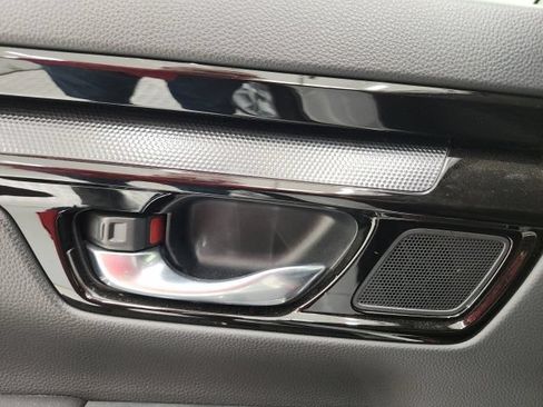 Used 2025 Honda CR-V EX-L image 32