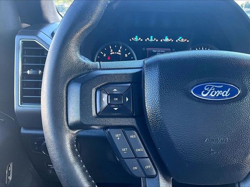 Used 2019 Ford F150 XLT w/ Equipment Group 302A Luxury AWD/4WD image 17