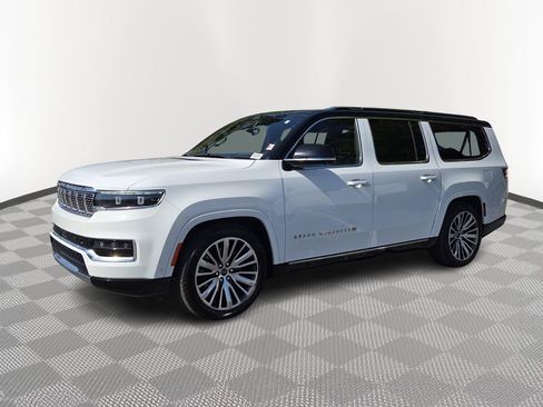 Certified 2024 Jeep Grand Wagoneer L Series III AWD/4WD image 2