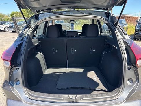 New 2025 Nissan Kicks Play S image 10