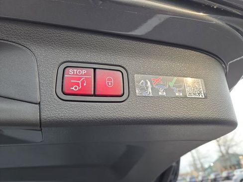 New 2026 Mercedes-Benz GLS 450 4MATIC image 35