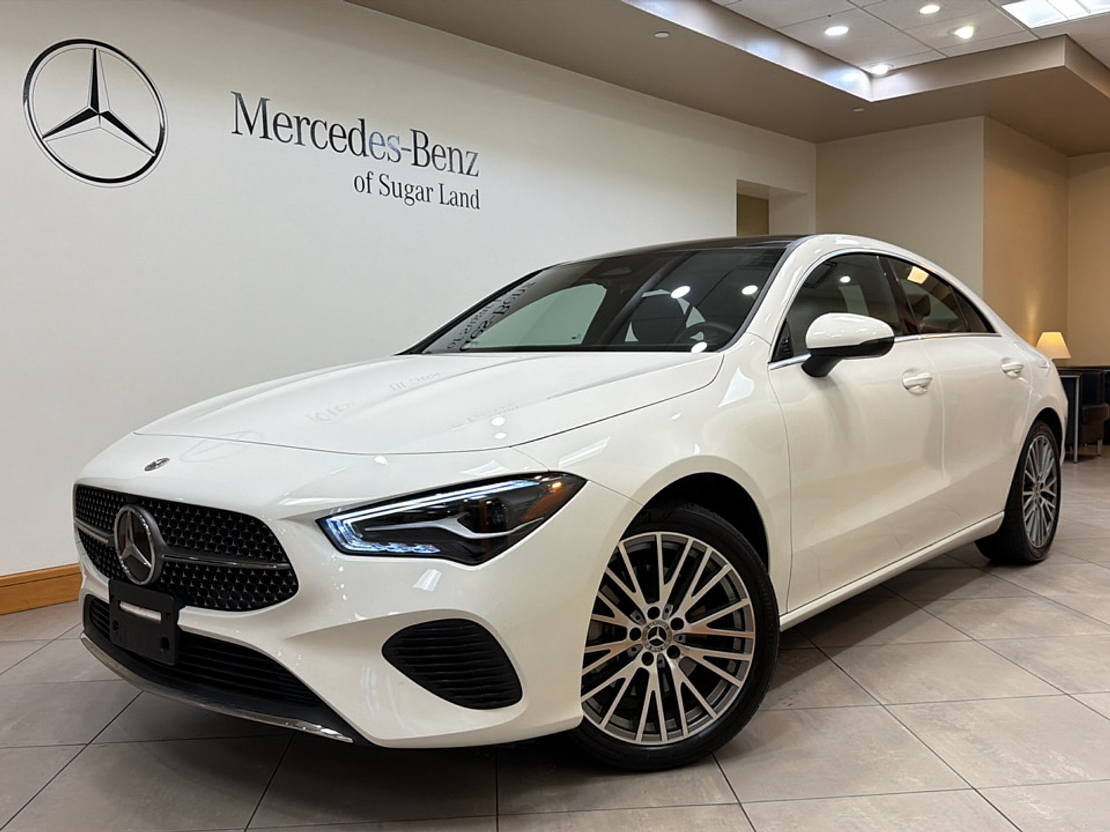 Used 2026 Mercedes-Benz CLA 250 image 1
