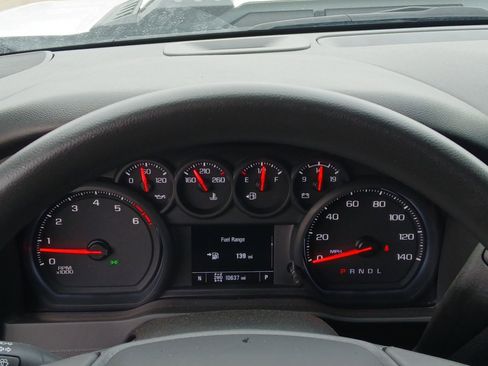 Used 2025 Chevrolet Silverado 2500 W/T w/ WT/CX Safety Package image 8