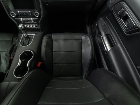 Used 2020 Ford Mustang GT Premium RWD image 54