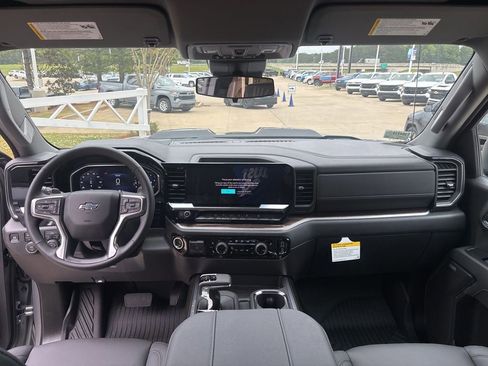 New 2026 Chevrolet Silverado 1500 LT Trail Boss w/ Convenience Package II AWD/4WD image 52