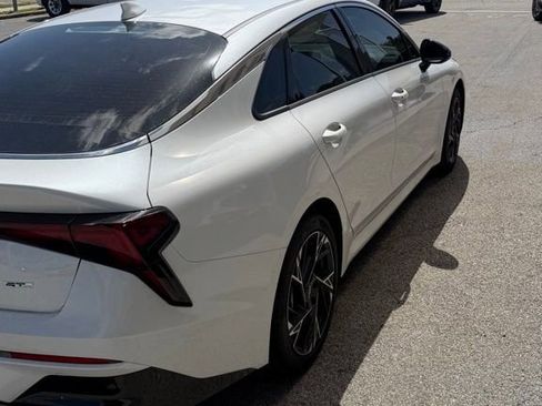 Certified 2025 Kia K5 GT-Line image 2