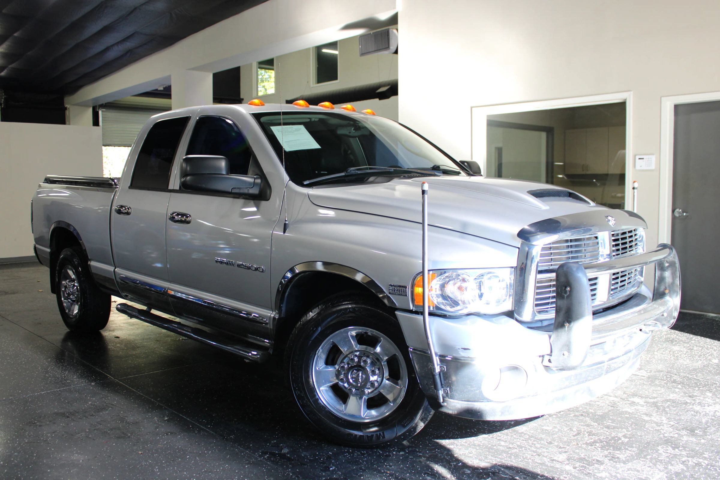 Used 2005 Dodge Ram 2500 Truck SLT RWD image 37