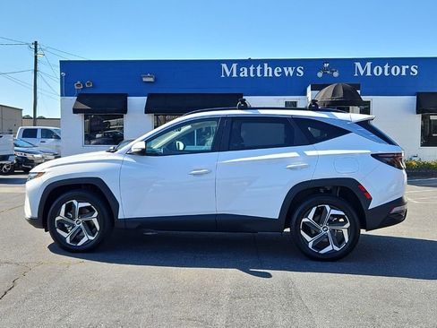 Used 2023 Hyundai Tucson SEL w/ Convenience Package AWD/4WD image 4