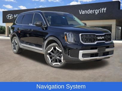 Used 2024 Kia Telluride EX w/ EX Captain's Chair Package