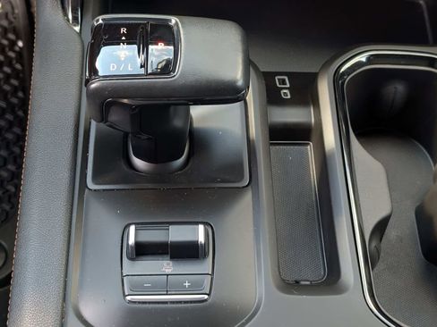 Certified 2023 GMC Sierra 1500 AT4 w/ AT4 Premium Package image 25