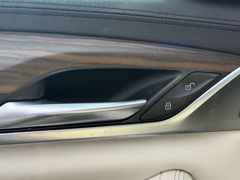 Used 2018 BMW M550i xDrive image 15