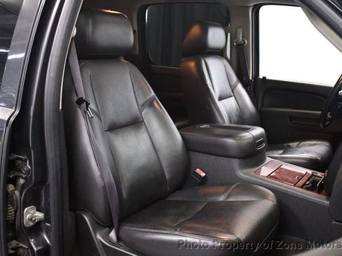 Used 2010 Chevrolet Suburban LTZ image 14