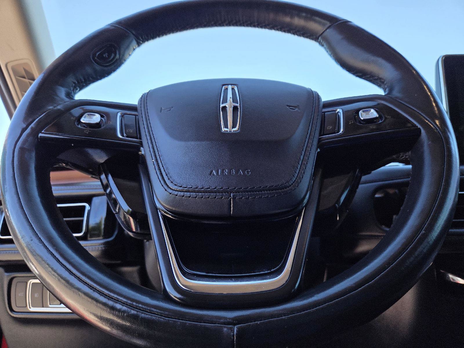 Used 2020 Lincoln Aviator Reserve w/ Elements Package Plus AWD/4WD image 10