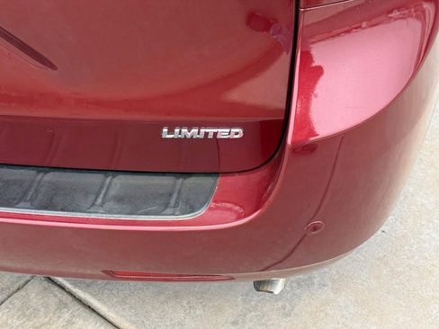 Used 2014 Toyota Sienna Limited image 6