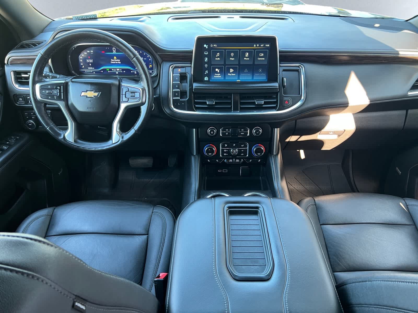 Used 2023 Chevrolet Suburban LT AWD/4WD image 10