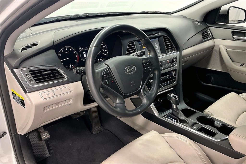 Used 2017 Hyundai Sonata Sport w/ Value Edition Package 02 FWD image 16