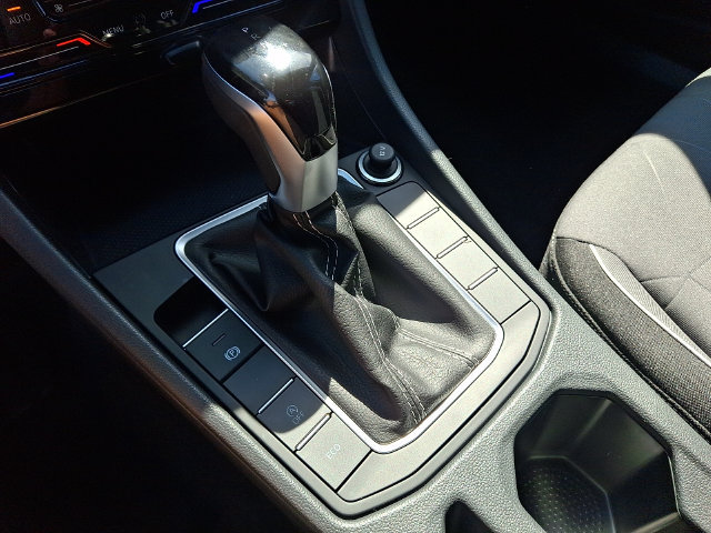 Certified 2026 Volkswagen Jetta Sport FWD image 21