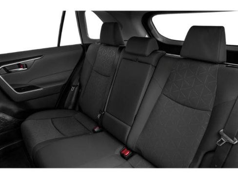 Used 2021 Toyota RAV4 XLE FWD image 25