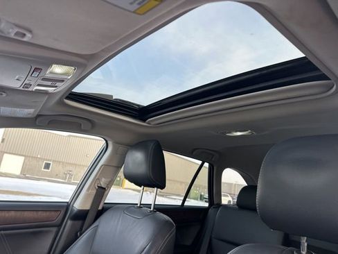 Used 2019 Subaru Outback 2.5i Limited w/ Popular Package #2 image 29