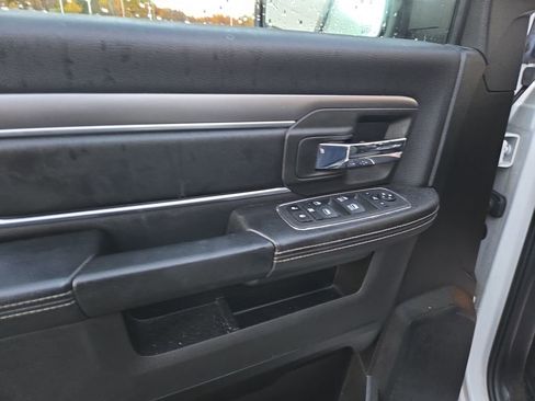 Used 2022 RAM 1500 Classic Warlock w/ Electronics Group image 11