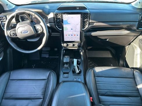 Used 2024 Ford Ranger Lariat w/ FX4 Off-Road Package image 17