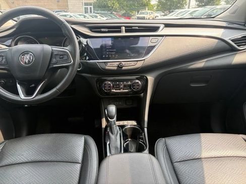 Used 2020 Buick Encore GX Essence w/ Experience Buick Package FWD image 21