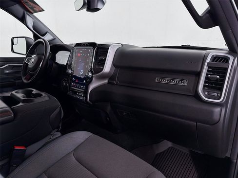 Used 2021 RAM 1500 Big Horn image 26