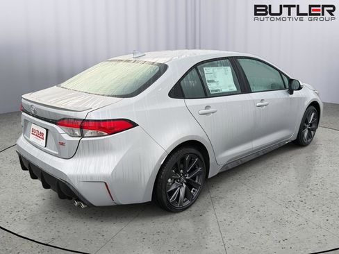 New 2026 Toyota Corolla SE FWD image 6