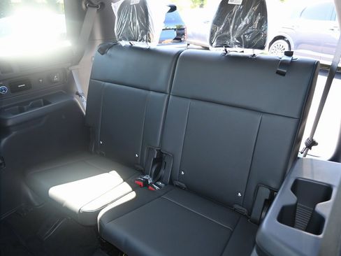 New 2026 Hyundai Santa Fe Limited image 15