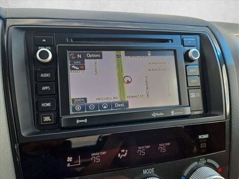 Used 2017 Toyota Sequoia Platinum RWD image 5
