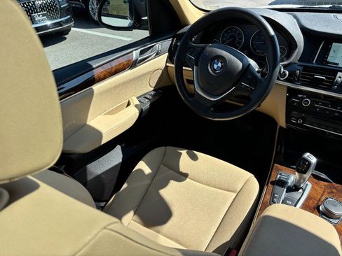 Used 2017 BMW X3 xDrive28i AWD/4WD image 12