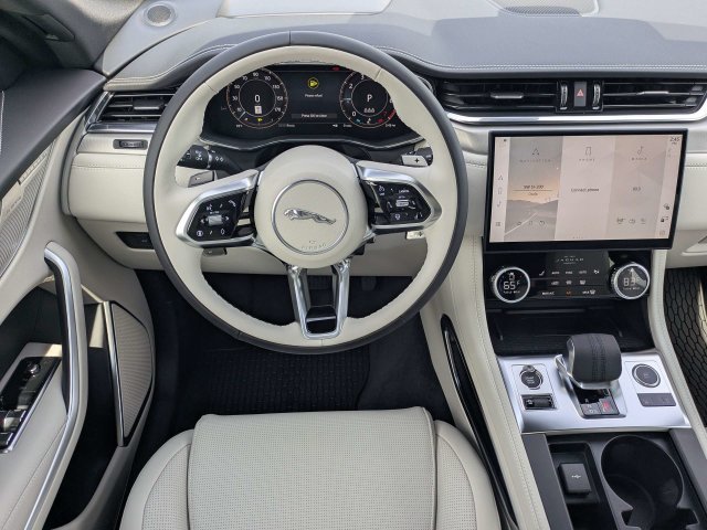 New 2026 Jaguar F-PACE R-Dynamic S AWD/4WD image 15