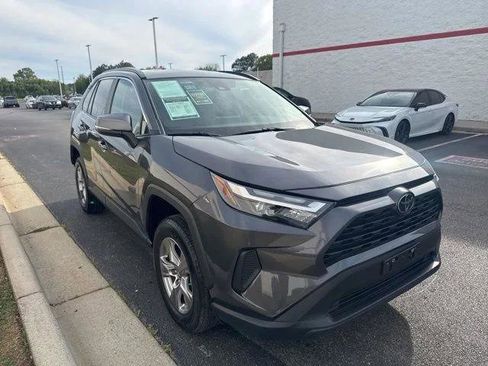 Certified 2025 Toyota RAV4 XLE AWD/4WD image 1