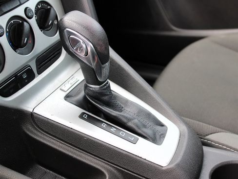 Used 2013 Ford Focus SE image 23